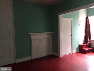 11 S Main St unit 11, Mercersburg, PA 17236 - photo 6