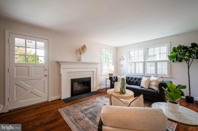 2332 N Columbus St, Arlington, VA 22207 - photo 7