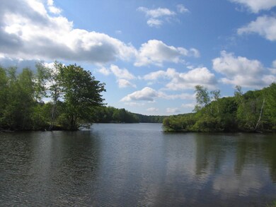 Robin Hood Lake