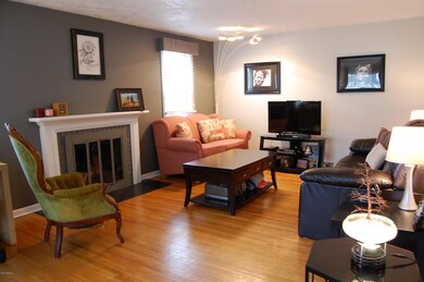 561 Netherfield St NW, Comstock Park, MI 49321 - photo 2