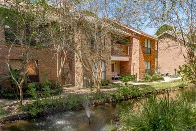 2445 Aubin Ln, Baton Rouge, LA 70816 - photo 2