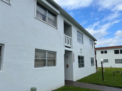 1521 NW 43rd Ave unit 107A, Lauderhill, FL 33313 - photo 2