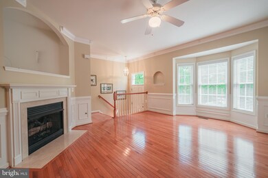 821 Col Edmonds Ct, Warrenton, VA 20186 - photo 4