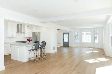 102 Third St, Newport, RI 02840 - photo 6