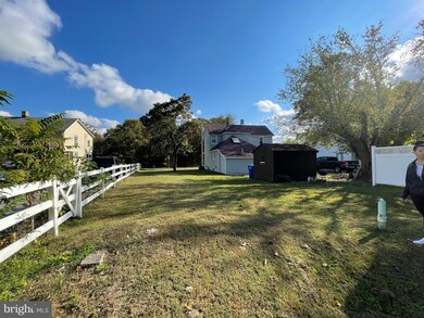430 N Chew Rd, Hammonton, NJ 08037 - photo 2