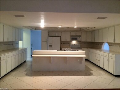 HUGE KITCHEN