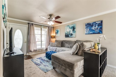 208 Myrtle Dr, Hurst, TX 76053 - photo 7