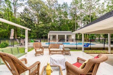 136 Clinton Dr-7