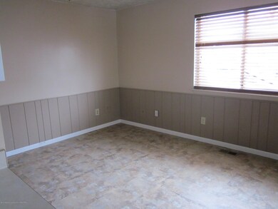 1647 Coolidge 003