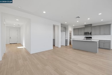 2213 Delta View Ave, Sacramento, CA 95832 - photo 2