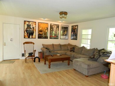 818 W Rosewood Dr, Bloomington, IN 47404 - photo 3