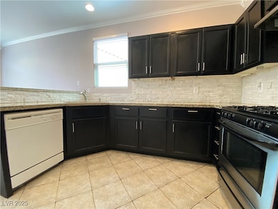 9293 Adamshurst Ave, Las Vegas, NV 89148 - photo 5