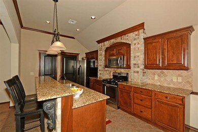 17509 Sparrowhawk Ln, Edmond, OK 73012 - photo 5