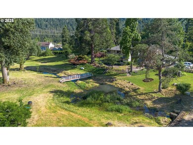 8758 Thurston Rd, Springfield, OR 97478 - photo 4