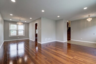 937 E Forest Ave, Des Plaines, IL 60018 - photo 5