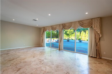 4316HartfieldCt 11