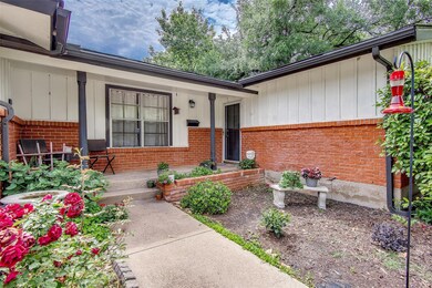 1112 Valley View Dr, Hurst, TX 76053 - photo 3