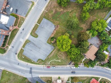 800 & 812 W Main St, Waynesboro, VA 22980 - photo 3