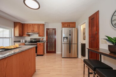 100 Mammoth Rd, Hooksett, NH 03106 - photo 7