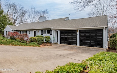 204 Roderick Rd, Williamsport, PA 17701 - photo 2