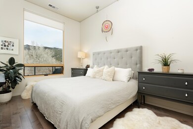 202ParkModernUnit202_HiRes013