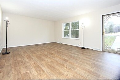 3108 Fairway Ct, Floyds Knobs, IN 47119 - photo 4