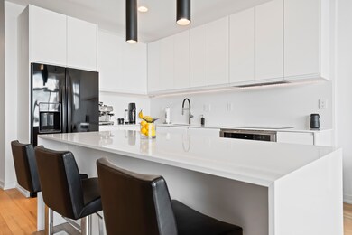 Main North unit 716, Royal Oak, MI 48067 - photo 3