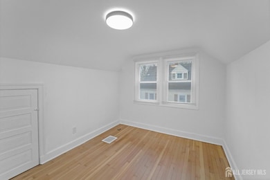 643 Concord Cir, Ewing, NJ 08618 - photo 6