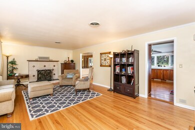 2011 Dumont Rd, Lutherville Timonium, MD 21093 - photo 7