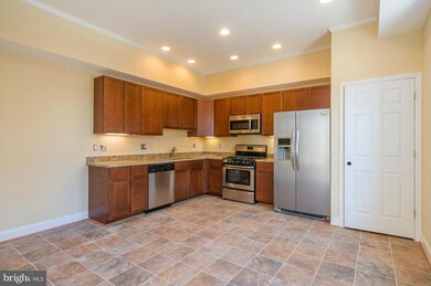 2130 E Fayette St unit A, Baltimore, MD 21231 - photo 5