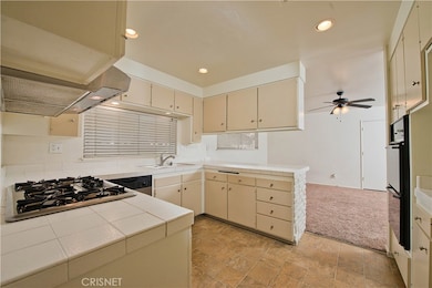 Open Kitchen to Family Room