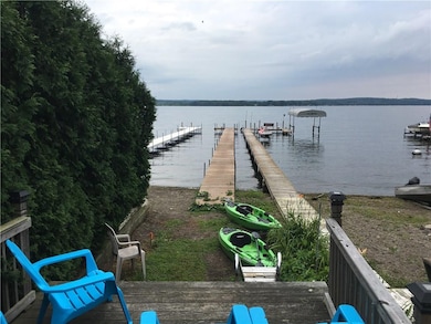 10' of private lakefront with dock
