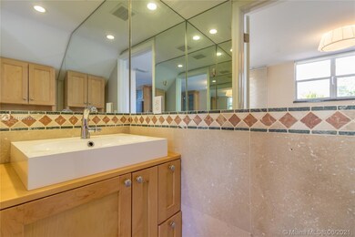 Downstairs half bathroom