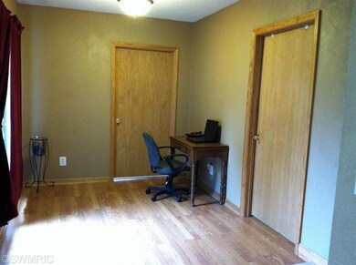 3975 Kaiser Rd, Three Oaks, MI 49128 - photo 3