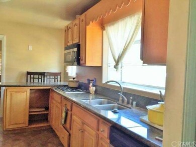 Front Unit Kitchen