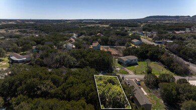 924 Devils River Dr, Granbury, TX 76048 - photo 6