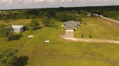 4900 County Road 392, Alvin, TX 77511 - photo 2