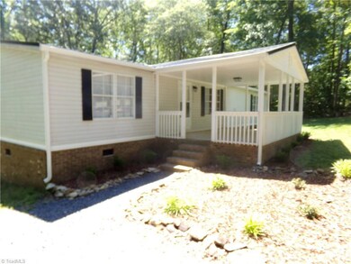 5547 Pisgah Covered Bridge Rd, Asheboro, NC 27205 - photo 3