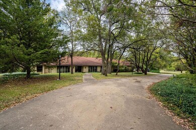 203 Eastwood Terrace Dr, Denison, TX 75020 - photo 4