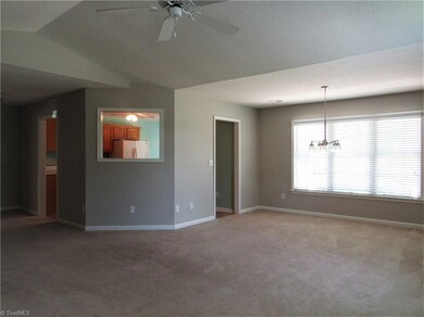 3533 Covent Oak Ct, High Point, NC 27265 - photo 7