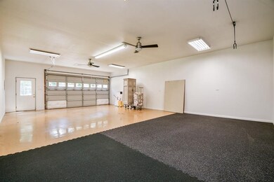 12122 Oak Bluff Dr, Houston, TX 77070 - photo 5