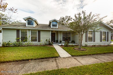 7840 Bridgeview Place, Jacksonville, FL 32216 - photo 2