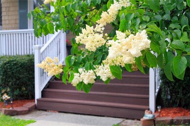 2 Apthorp Ave, Newport, RI 02840 - photo 6