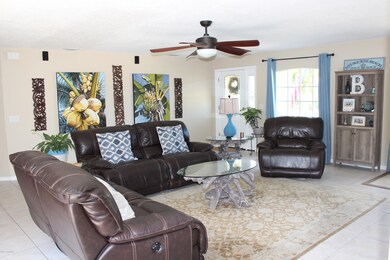 Interior Living 1