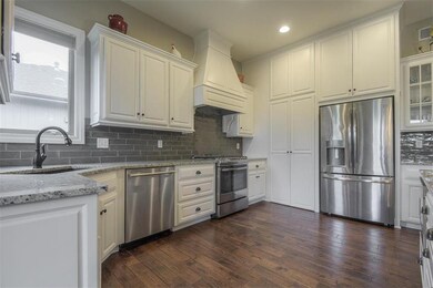 20506 W 79th Terrace, Shawnee, KS 66218 - photo 5