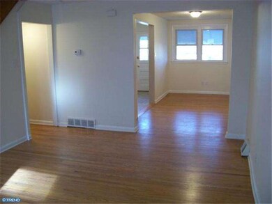 70 Suburban Ln, Upper Darby, PA 19082 - photo 7