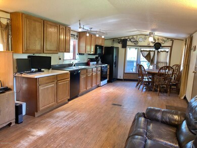 6641 Askeland Dr, Anchorage, AK 99507 - photo 2