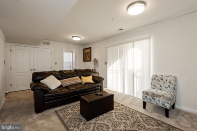 6711 Funderburg Dr, Capitol Heights, MD 20743 - photo 5