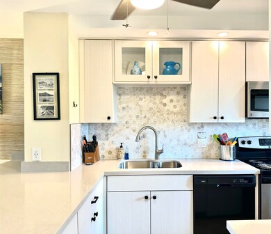 Menehune Shores unit 304, Kihei, HI 96753 - photo 7