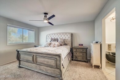20-web-or-mls-N 10th St 2-018